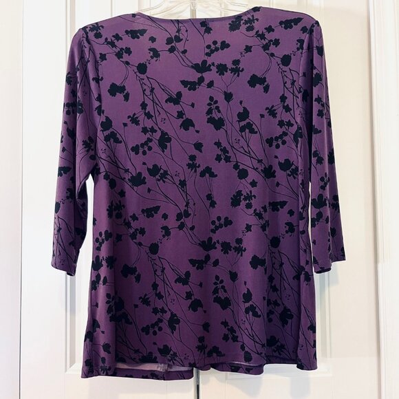 Lane Bryant Pullover Top in Purple with Black Floral Design (14/16) - Picture 3 of 7